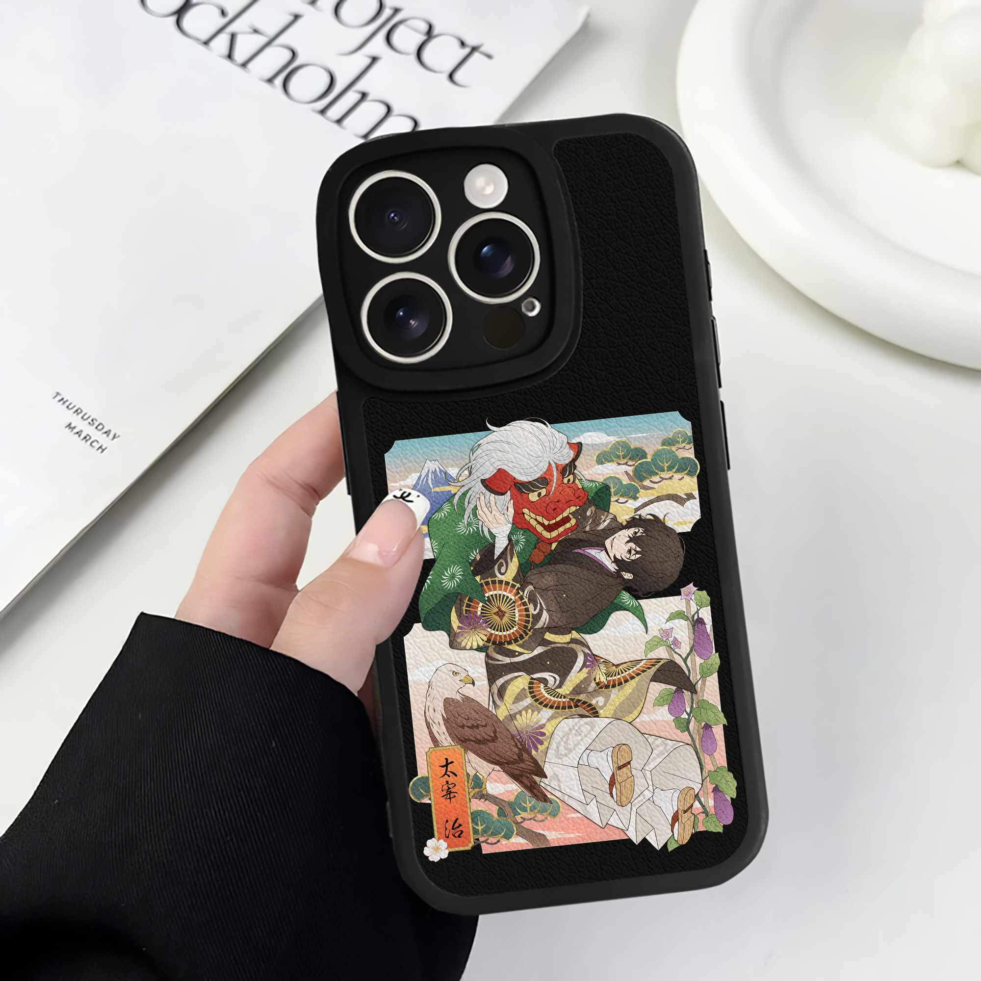 （画像用） 文豪ストレイドッグス Bungo Stray Dogs 【iPhone 16シリーズ対応】シリコンスマホケース（レザー調） 材質：シリコン